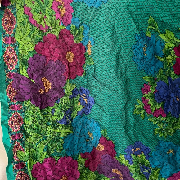 VTG Liz Claiborne Floral Silk Scarf - Picture 8 of 10